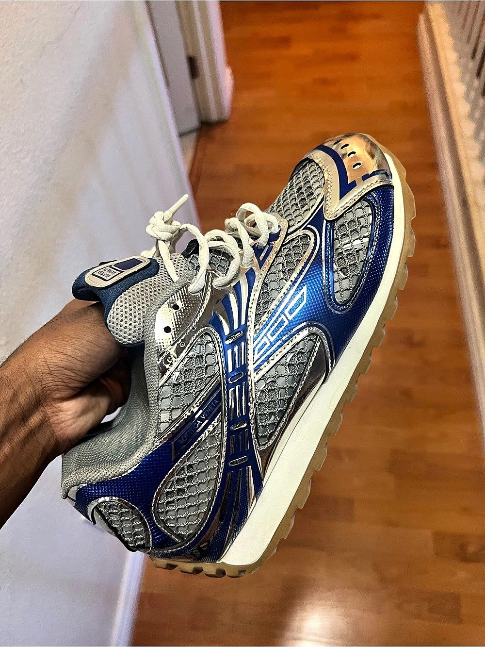 Bottegas Veneta Men's Blue & Gray Sneakers